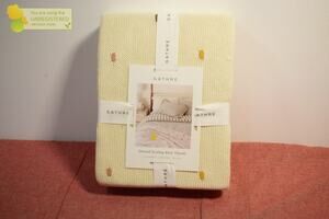 Gathre Twin Knotted Bed Blanket Natural 48x58"